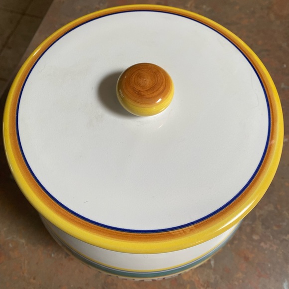 Traditional Tuscan Biscotti Jar - Picture 2 of 5